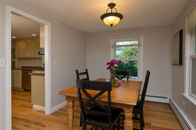 27 Tallwood Drive, Seekonk, MA 02771