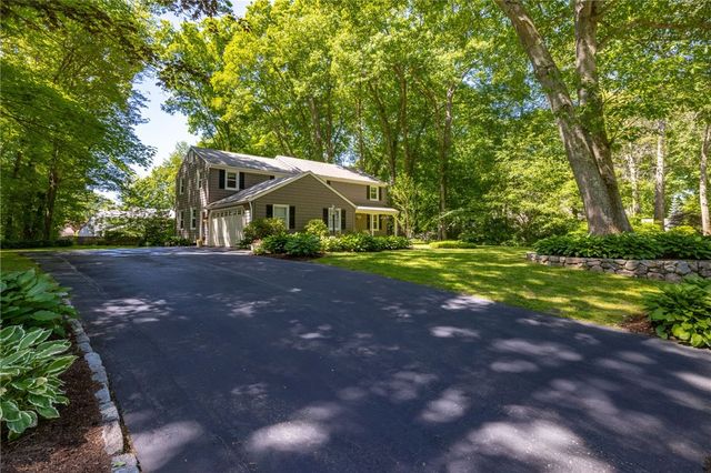 27 Tallwood Drive, Seekonk, MA 02771