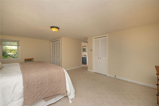 27 Tallwood Drive, Seekonk, MA 02771
