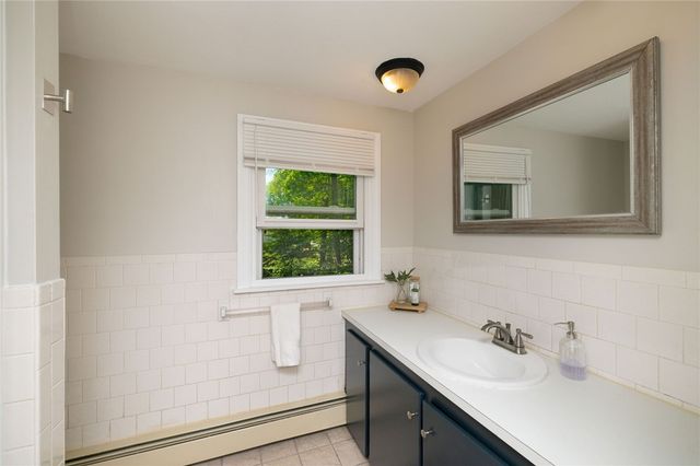 27 Tallwood Drive, Seekonk, MA 02771