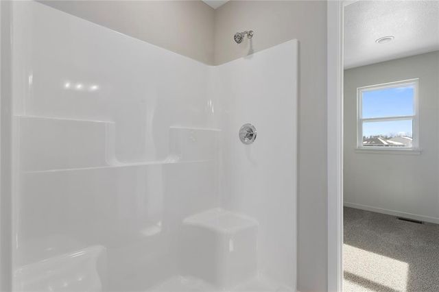 1502 SW Meadowlark Court, Oak Grove, MO 64075