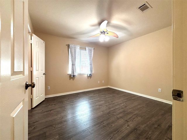 19123 Center Park Drive, Spring, TX 77373