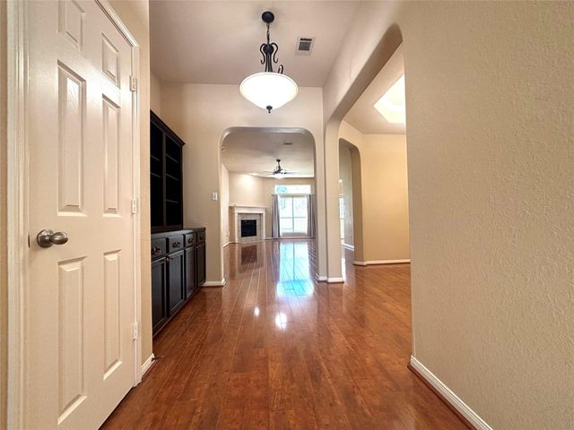 19123 Center Park Drive, Spring, TX 77373