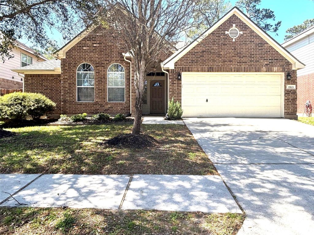 19123 Center Park Drive, Spring, TX 77373
