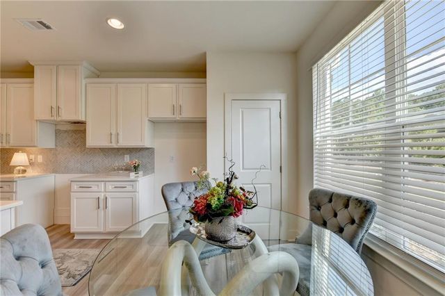 263 Barracks Way 877, Hoschton, GA 30548