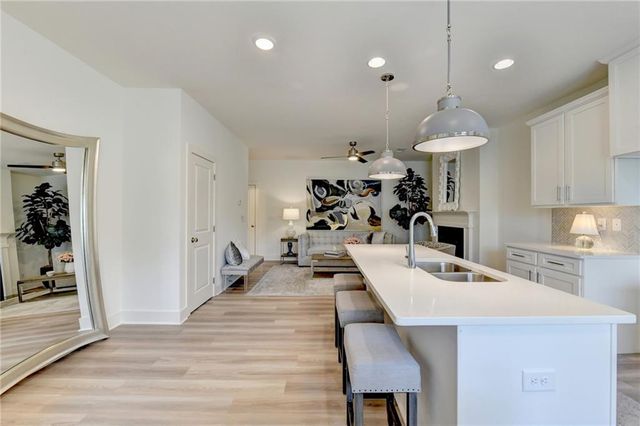 263 Barracks Way 877, Hoschton, GA 30548