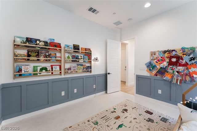 10149 Zeta Tucana Street, Las Vegas, NV 89143