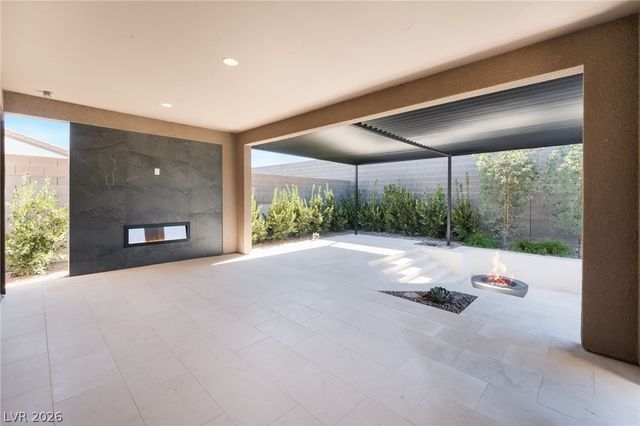 10149 Zeta Tucana Street, Las Vegas, NV 89143