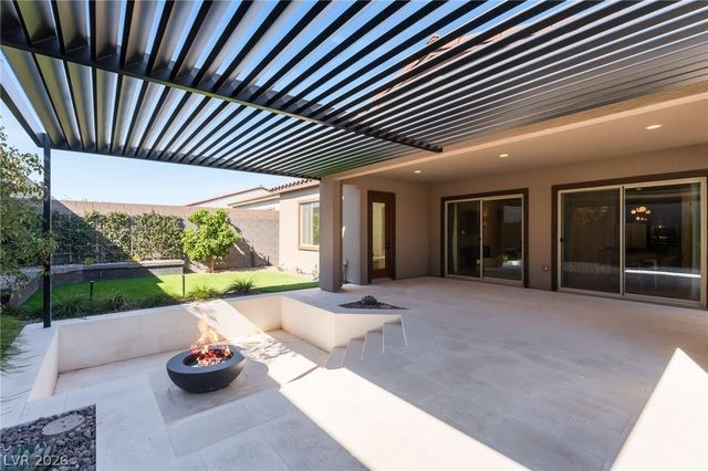 10149 Zeta Tucana Street, Las Vegas, NV 89143