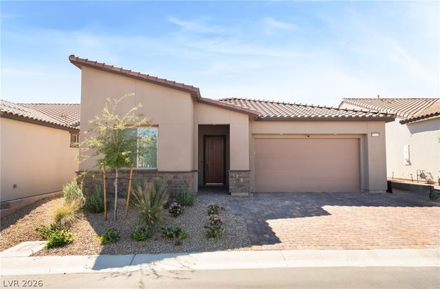 10149 Zeta Tucana Street, Las Vegas, NV 89143