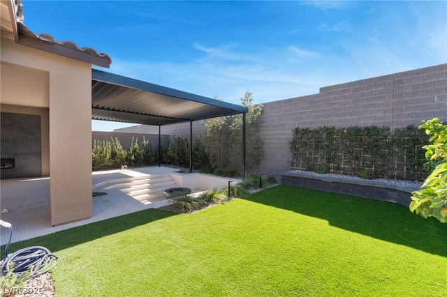 10149 Zeta Tucana Street, Las Vegas, NV 89143