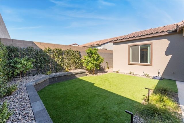 10149 Zeta Tucana Street, Las Vegas, NV 89143