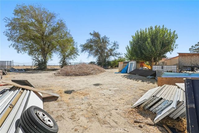 9555 E Avenue T14, Littlerock, CA 93543