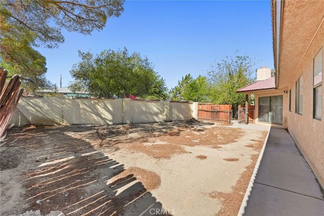 9555 E Avenue T14, Littlerock, CA 93543