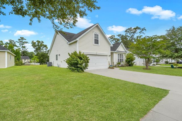 8023 Hyannis Court, North Charleston, SC 29420