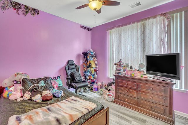 8023 Hyannis Court, North Charleston, SC 29420
