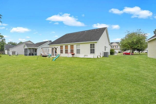 8023 Hyannis Court, North Charleston, SC 29420