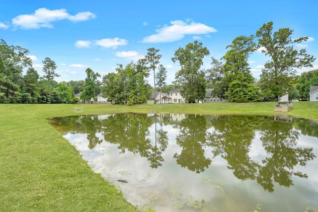 8023 Hyannis Court, North Charleston, SC 29420