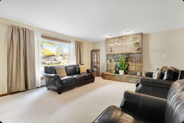 16321 Maryland Avenue, South Holland, IL 60473