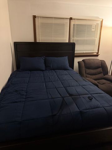 16321 Maryland Avenue, South Holland, IL 60473