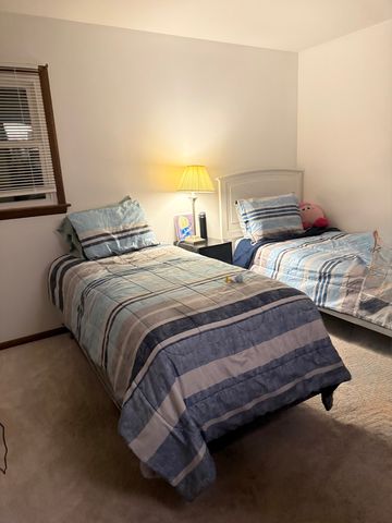 16321 Maryland Avenue, South Holland, IL 60473