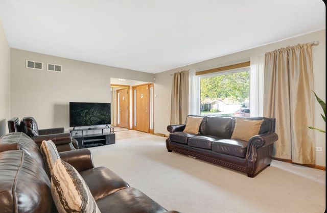 16321 Maryland Avenue, South Holland, IL 60473