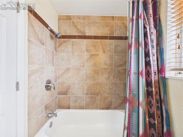 504 W Abriendo Avenue, Pueblo, CO 81004