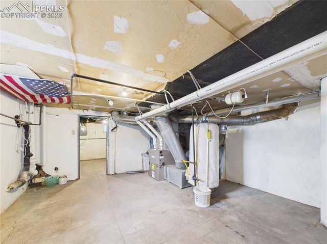 504 W Abriendo Avenue, Pueblo, CO 81004