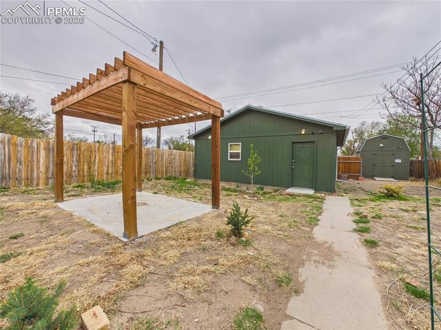 504 W Abriendo Avenue, Pueblo, CO 81004