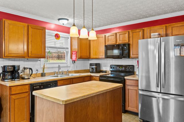 105 Jennifer Drive, Georgetown, KY 40324