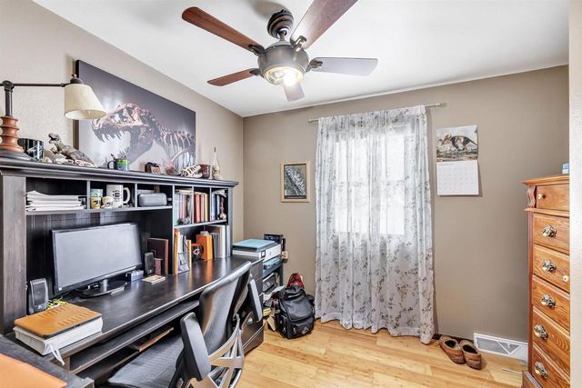 253 SCOUT WAY, De Pere, WI 54115