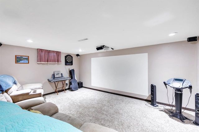 253 SCOUT WAY, De Pere, WI 54115