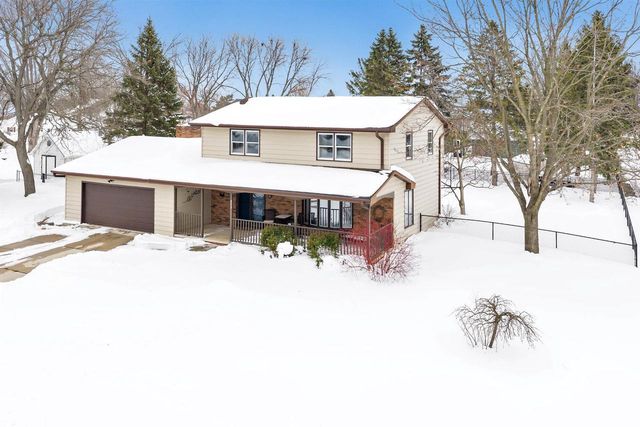 253 SCOUT WAY, De Pere, WI 54115