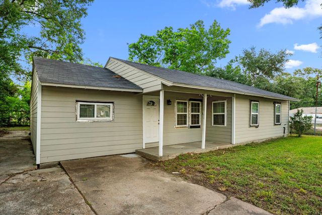 5835 Southseas Street, Houston, TX 77033