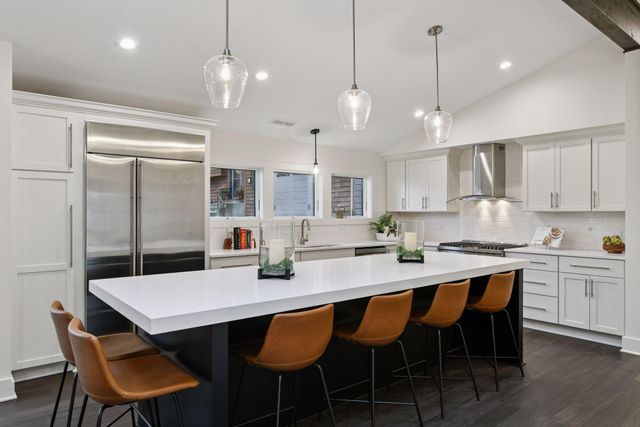 4945 Glen Elyn Road, Mound, MN 55364