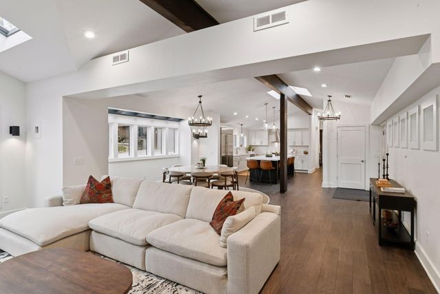 4945 Glen Elyn Road, Mound, MN 55364