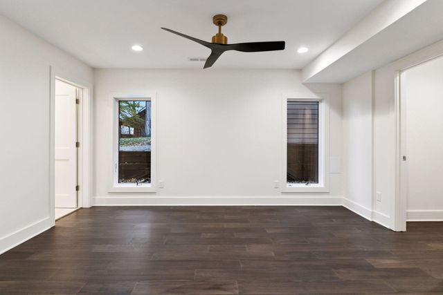 4945 Glen Elyn Road, Mound, MN 55364