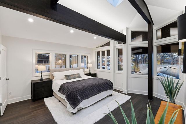 4945 Glen Elyn Road, Mound, MN 55364