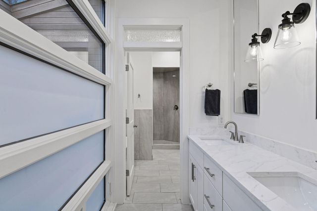 4945 Glen Elyn Road, Mound, MN 55364