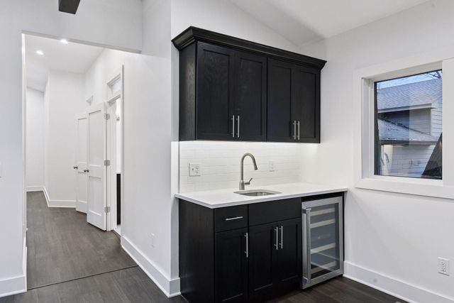 4945 Glen Elyn Road, Mound, MN 55364