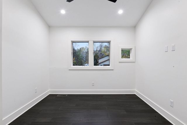 4945 Glen Elyn Road, Mound, MN 55364