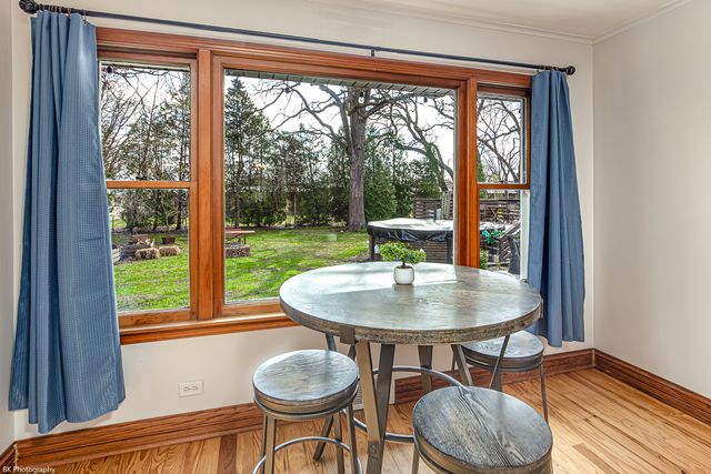 12541 S 68th Court, Palos Heights, IL 60463