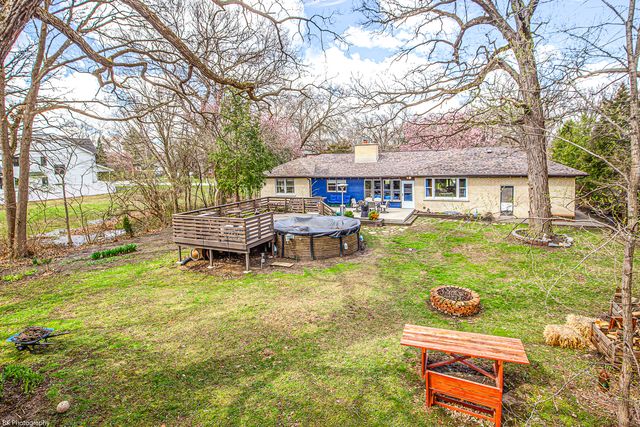 12541 S 68th Court, Palos Heights, IL 60463