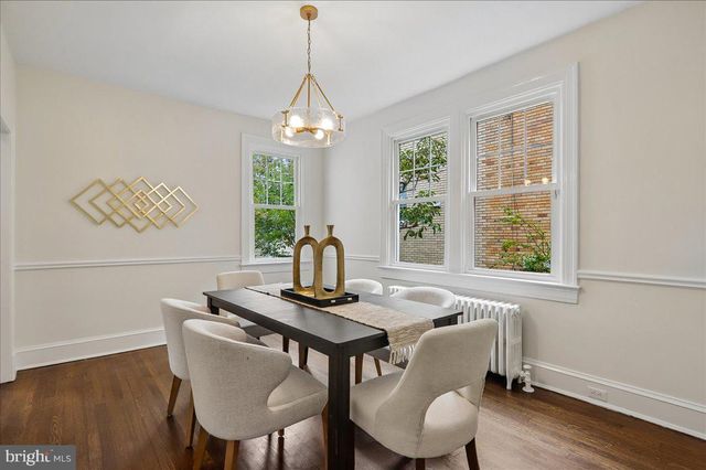 4007 FESSENDEN ST NW, Washington, DC 20016