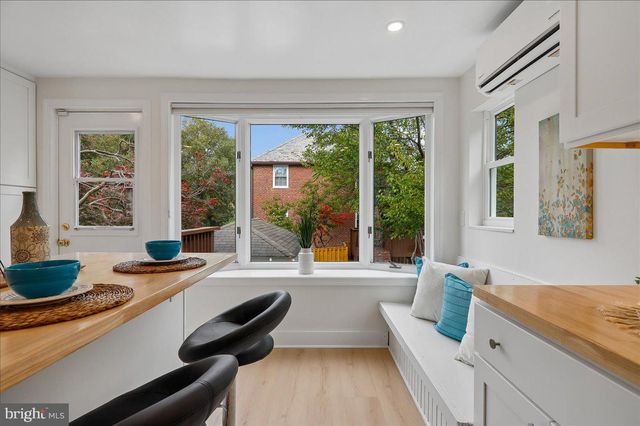 4007 FESSENDEN ST NW, Washington, DC 20016