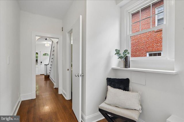 4007 FESSENDEN ST NW, Washington, DC 20016