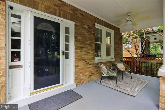 4007 FESSENDEN ST NW, Washington, DC 20016