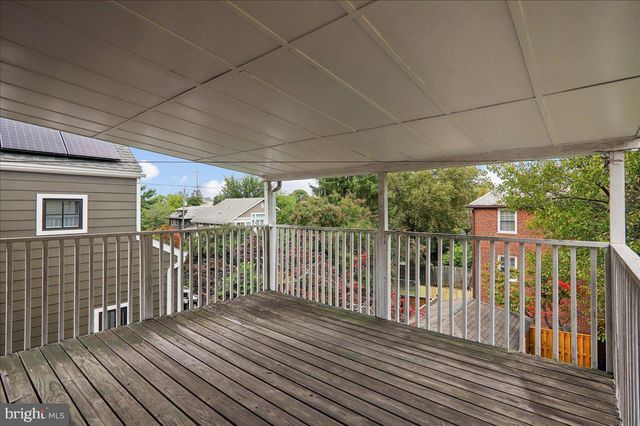 4007 FESSENDEN ST NW, Washington, DC 20016