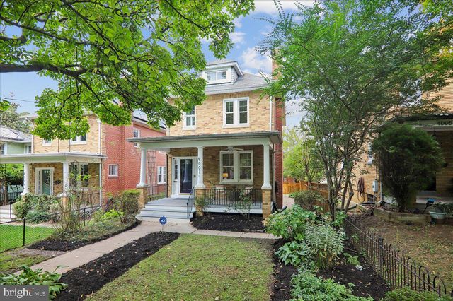 4007 FESSENDEN ST NW, Washington, DC 20016