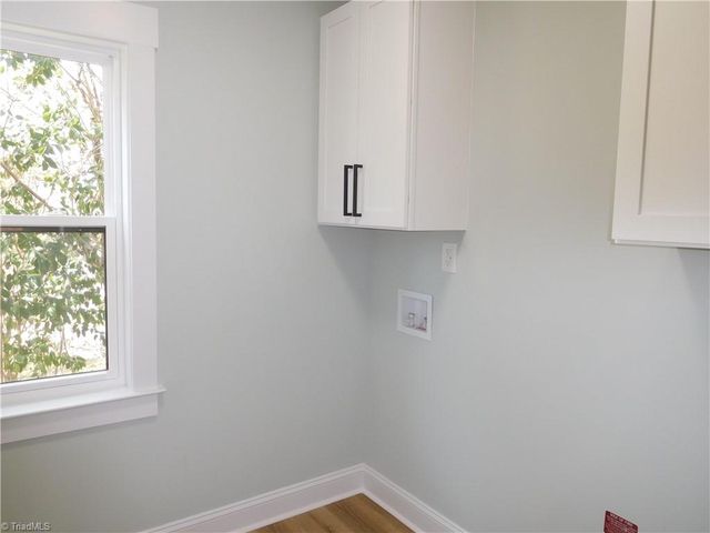 4210 Country Club Road, Winston-salem, NC 27104